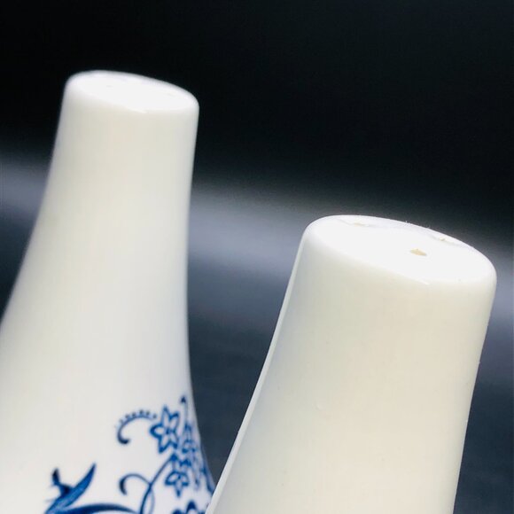 Vintage 60s Classic JG Meakin England BLUE NORDIC Salt Pepper Shaker Set - Picture 6 of 10